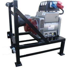 GROUPE ELECTROGENE 3000 TR/MIN 18 KVA 2GARENI